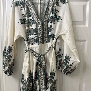 VENUS Cream and Green Elegant Jumpsuit